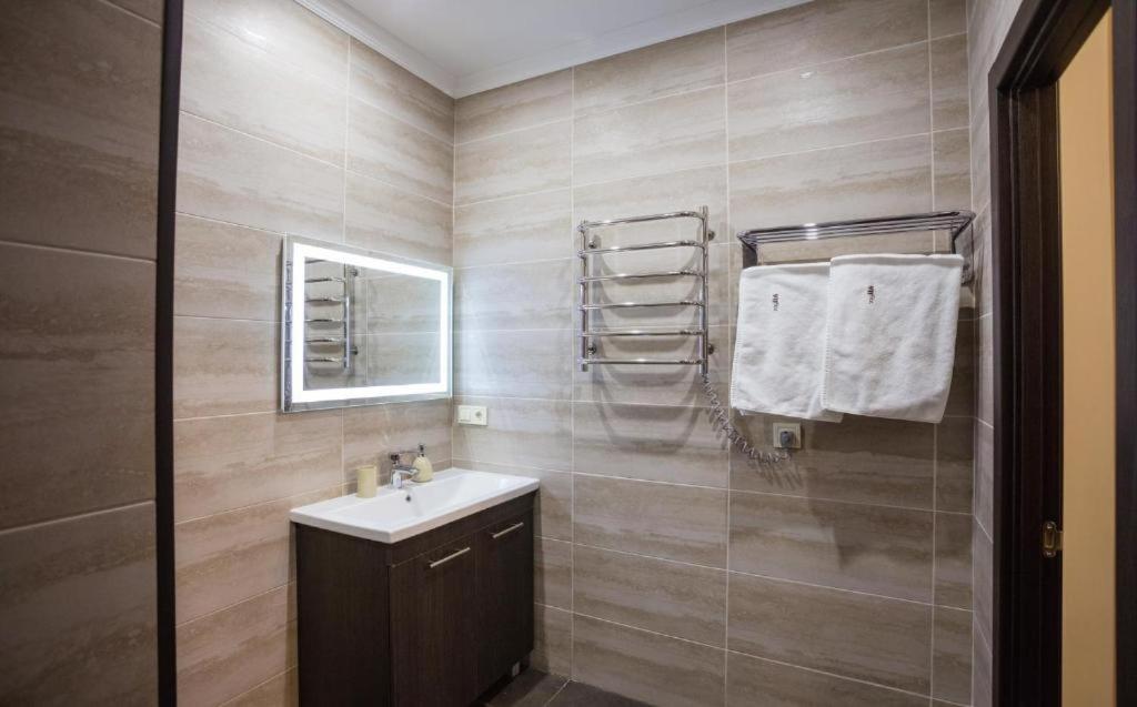 Khreshchatyk Apart Hotel 911 Kiev Luaran gambar
