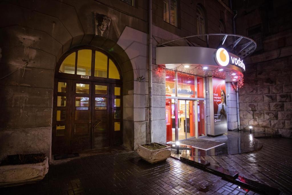 Khreshchatyk Apart Hotel 911 Kiev Luaran gambar