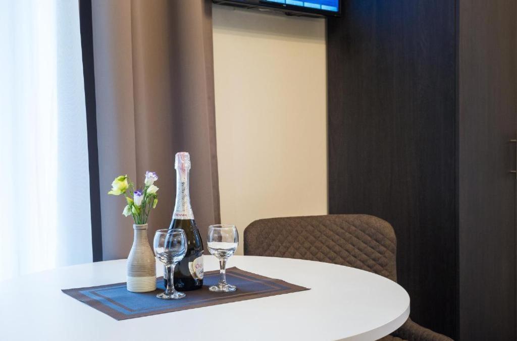Khreshchatyk Apart Hotel 911 Kiev Luaran gambar
