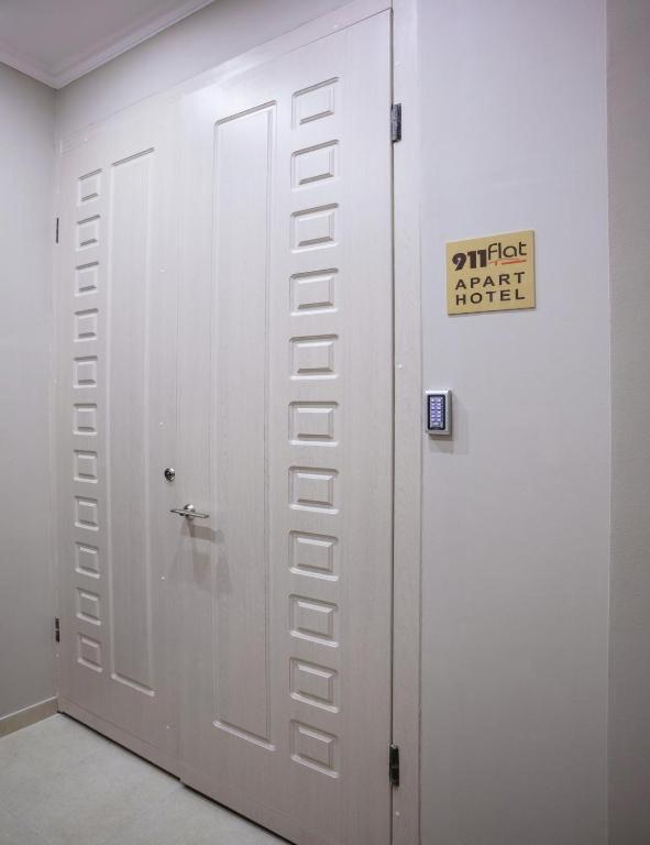 Khreshchatyk Apart Hotel 911 Kiev Luaran gambar